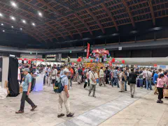 Commercial exhibits
